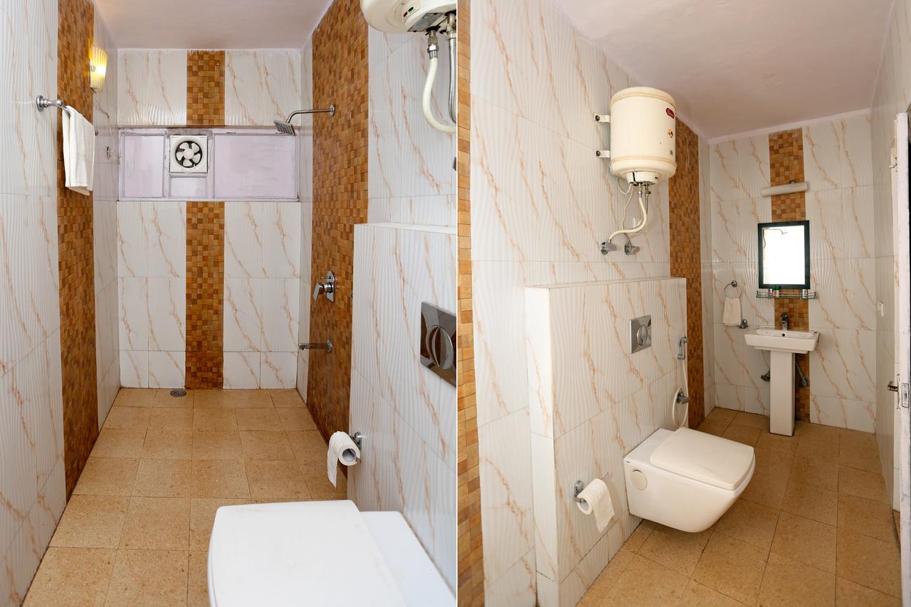 Oyo 8637 Shivam Hotel 무소리에 외부 사진